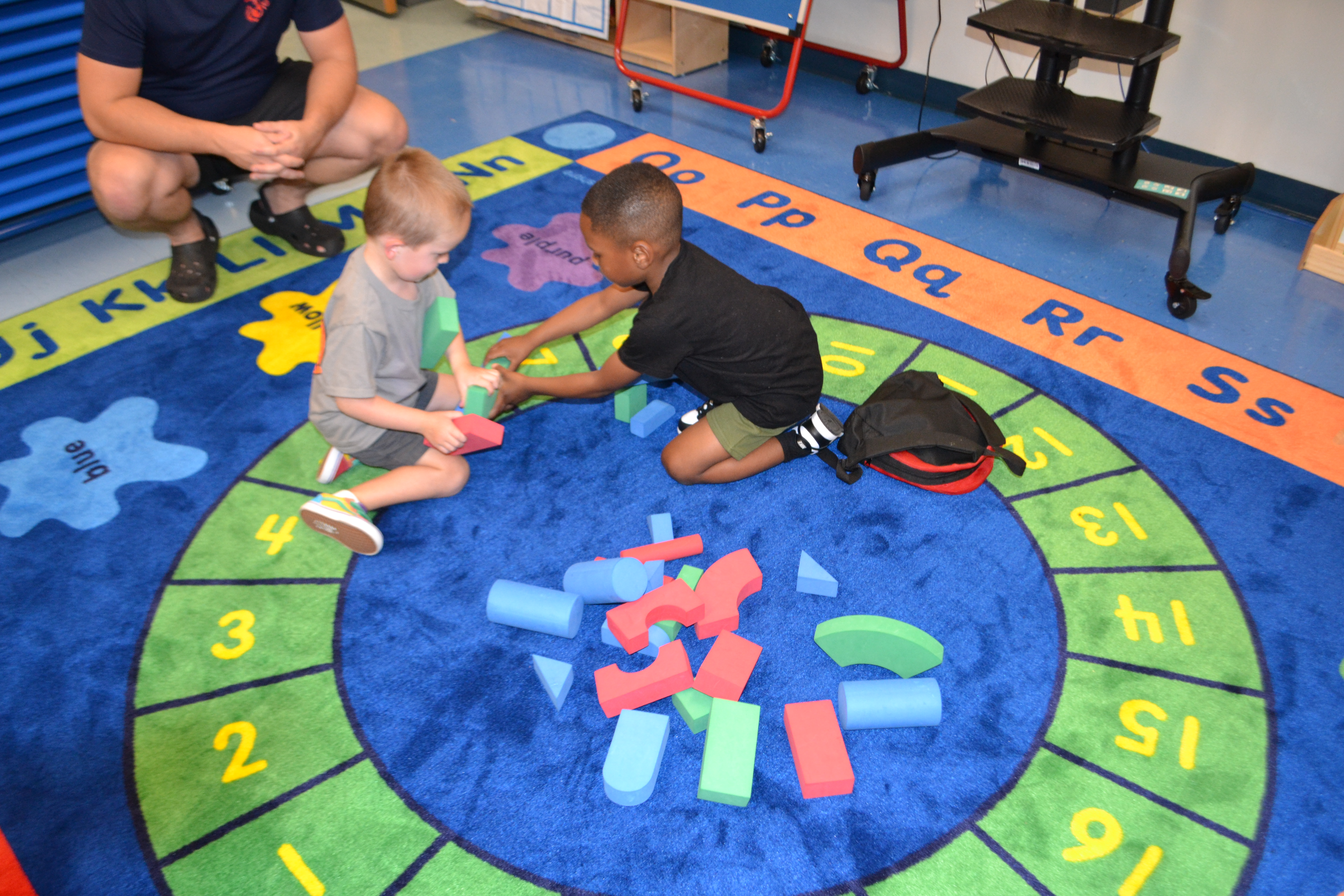 New friendships already forming at sneak a peek